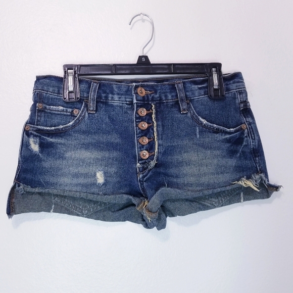 🌸 Free People | Jillian Runway Distressed Denim Shorts, size‎ 25 - Picture 5 of 11
